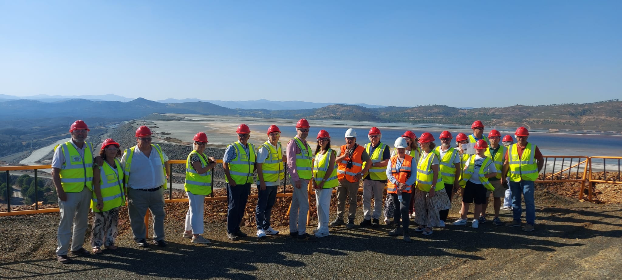 El Colegio de Ingenieros de Minas del Sur visita las instalaciones de Atalaya Mining