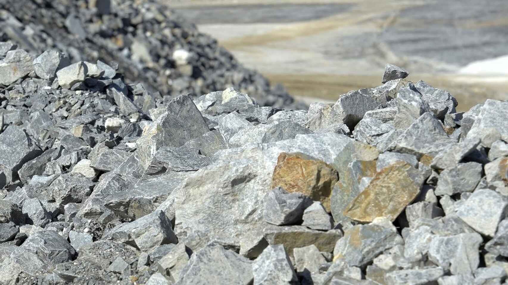 La transición energética obliga a la UE a potenciar la extracción de minerales ante una nueva 'edad de piedra'